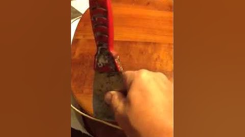 Removing guitar binding