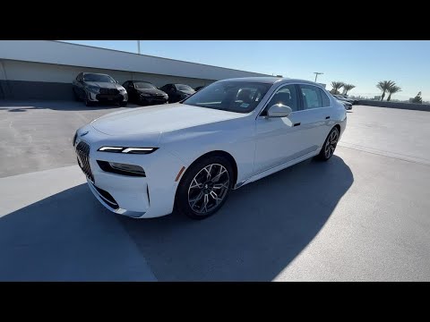 2025 BMW i7