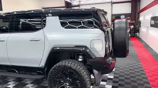 Check Out this 2024 GMC Hummer EV SUV 3X 🤩!!