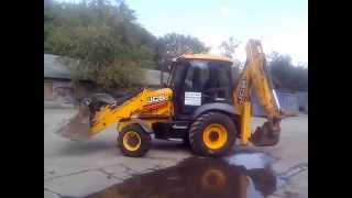 Аренда экскаватора-погрузчика JCB 3CX(Экскаватор-погрузчик JCB 3CX в действии. Компания ООО 