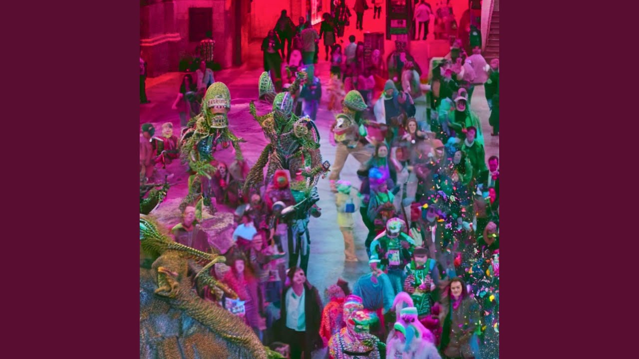 Watch 3rd Person on YouTube Watch 3rd Person on YouTube