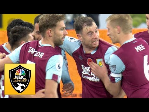 Roberto's own goal puts Burnley 3-0 ahead against West Ham | Premier League | NBC Sports