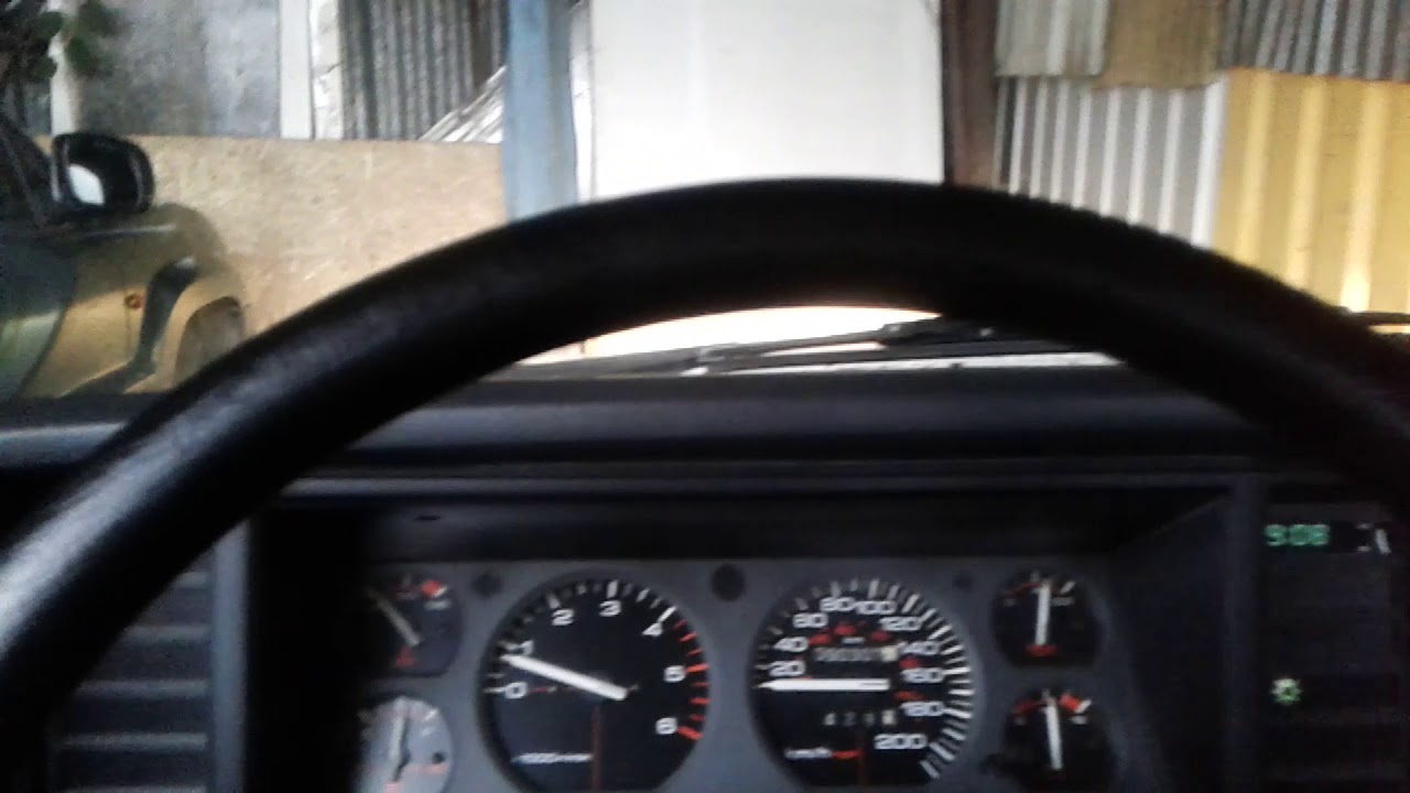 Jeep cherokee XJ 2,5td VM 1996r Cold start - YouTube