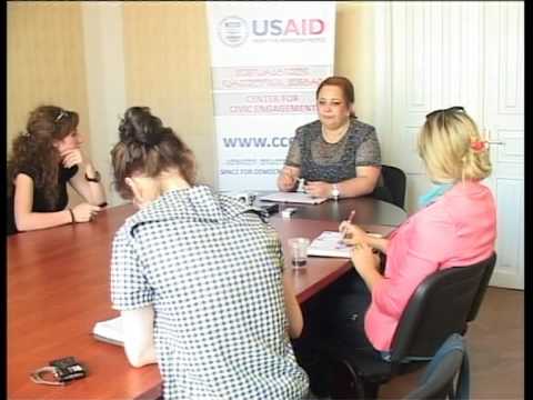 ა. ო. „დევნილი ქალები საკუთარი უფლებების დაცვისათვის\" აფხაზეთში არსებულ პრობლემებზე საუბრობს.