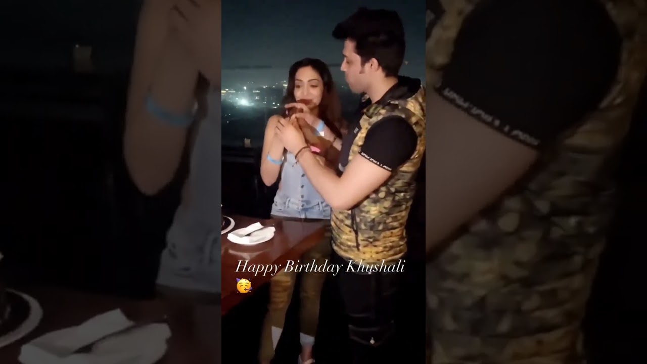 khushali kumar celebrating her birthday with Parth Samthaan in pune.. 