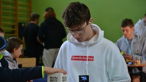 1.82 OFFICIAL PYRAMINX AVERAGE