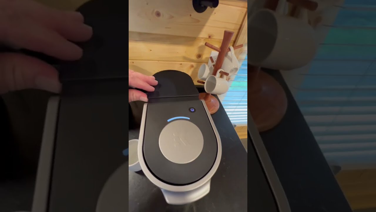 How To Use The Keurig Single Cup Coffee Maker Push Big Gray Button Not Small Power 