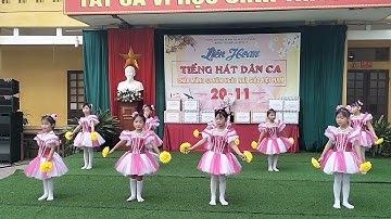 Bông hồng tặng cô - Múa 20/11 - Lớp 1D