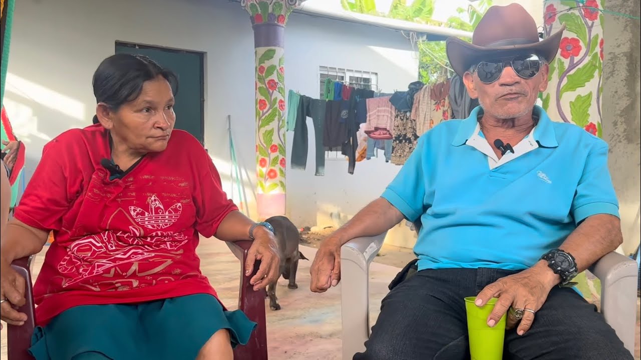 Tía Mauda y Tío Maco Siguen P3leando la Casa..😂😂