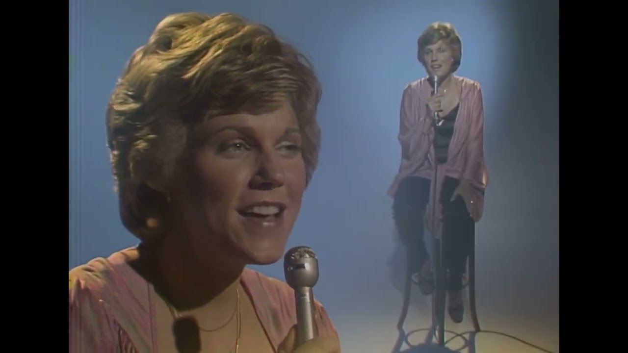 Anne Murray - Shadows in the Moonlight #shorts