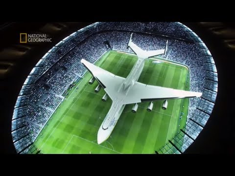 Wideo: Największy Na świecie Samolot Leci