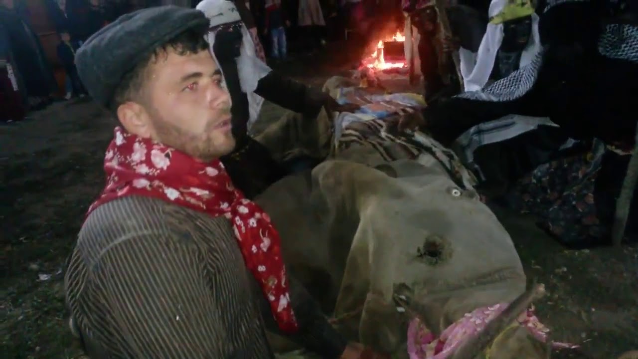 İvrindi Geçmiş Mahallesi Deve Eğlencesi - 3 ( Köy Seyirlik Oyunu )