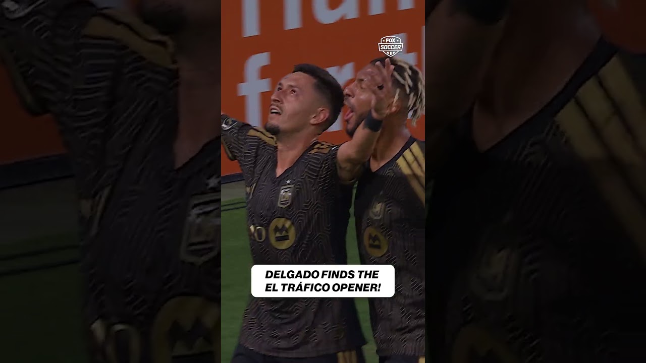 Former Galaxy player Mark Delgado finds the opening goal for LAFC 👏