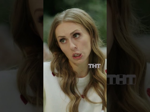 Сбил на лыжах  #тнт #юмор #смех #овр #овршоу #сноубординг  #лыжи #отдых #друзья #новыйгод #ссора