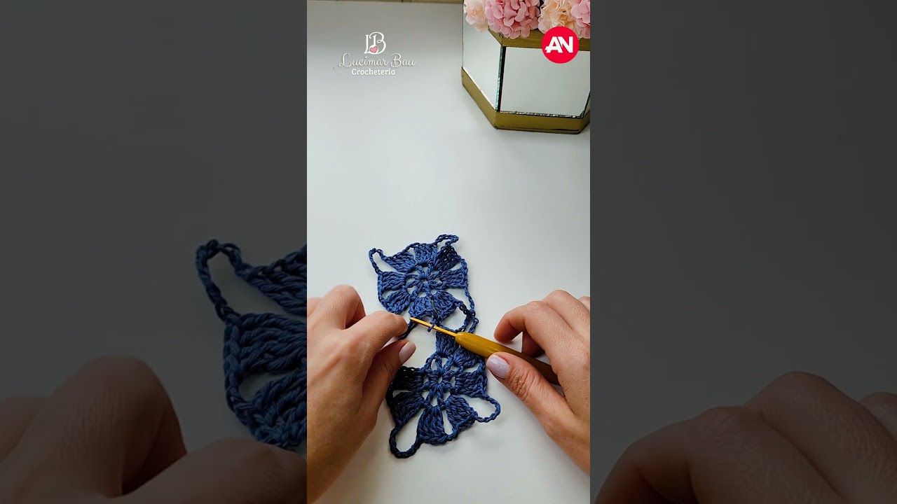 vídeo aula gratuita aqui no canal bandana de crochê classic