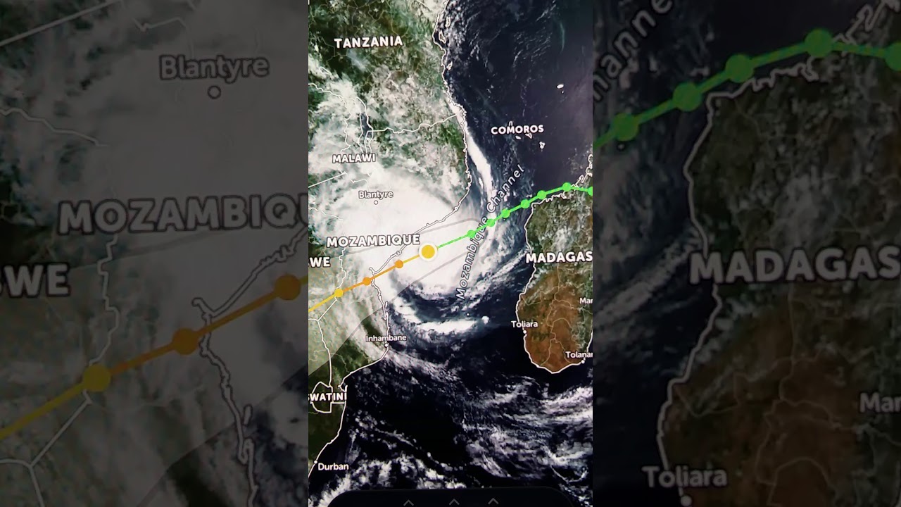Severe Tropical Cyclone Eloise hit Mozambic with winds 200 km/h
