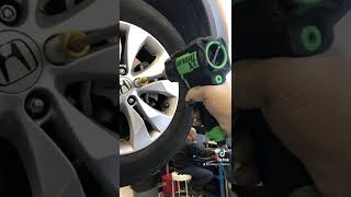 Torque Sticks Vs. Torque Wrenches