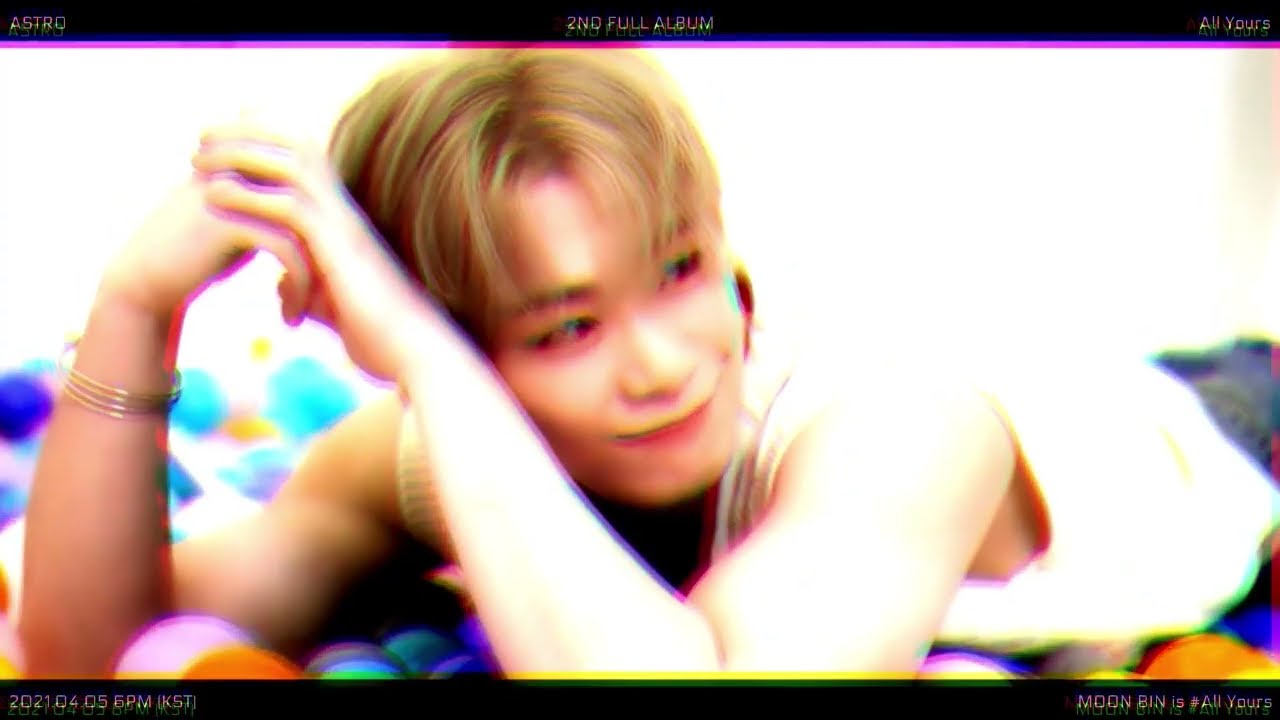 MOONBİN {FMV} Womanizer - Britney Spears