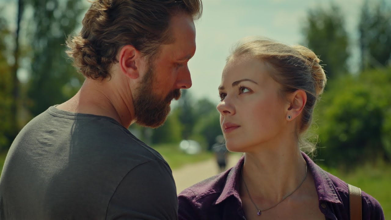 ГОРОДСКАЯ ДЕВУШКА ПРИЕХАЛА В СЕЛО СПАСТЬ ДЕДА ОТ ТЮРЬМЫ! Сельский детектив. Яблоня раздора.Мелодрама