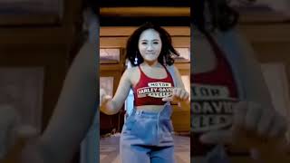 Mala Agatha katanya Yang Disana Kurang Besar