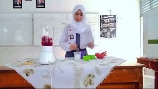 Praktek bahasa Inggris 'membuat jus buah naga' Praktek bahasa Inggris 'membuat jus buah naga'