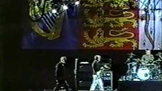 View Sex Pistols Live Performance of 'Bodies' at Krock Festival, California
