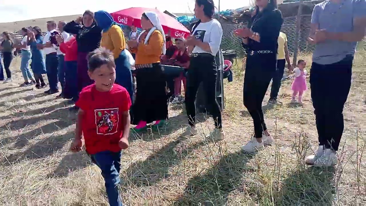 Erzurum Şenkaya atyolu koyü Hüseyin ve nazarın düğünü