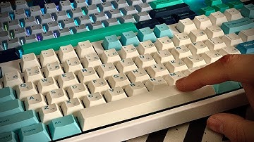 This spacebar sounds like Mr Krabs walking