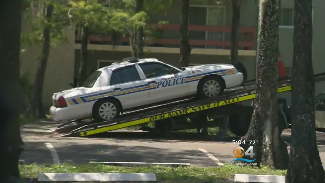 Police: Man At Large After Stealing Cop Car - YouTube