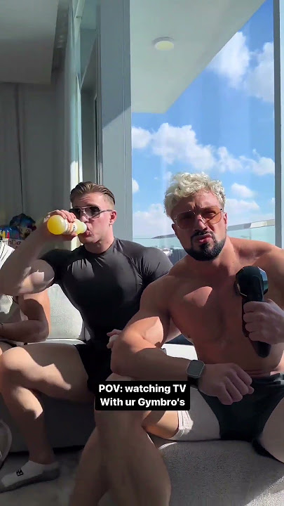Watching tv with gymbro's #gym #fitness