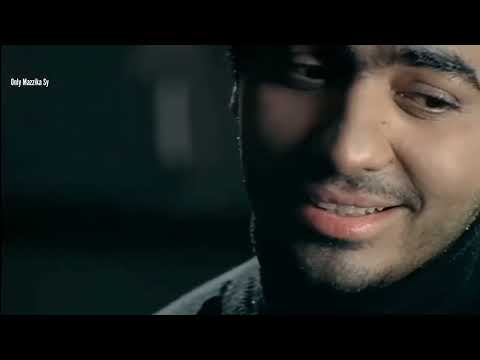 تامر حسني بعيش بتغيب