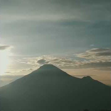 Story wa || Pemandangan yang indah di gunung si kunir. Wonosobo Jateng | Keren