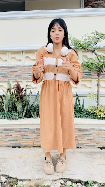 baju kuning guys