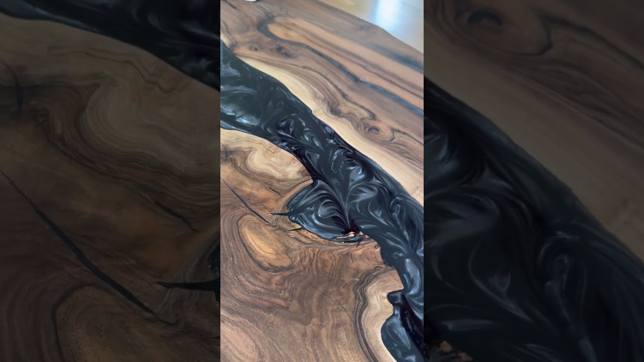 LUXTABLE Contattaci per ordinare il tuo tavolo unico e personalizzato.