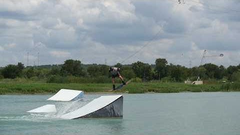Toeside Backside 180 - JB ONeill - Kicker - Cable Wakeboarding