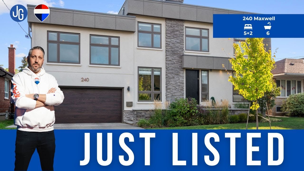 240 Maxwell St in Bathurst Manor