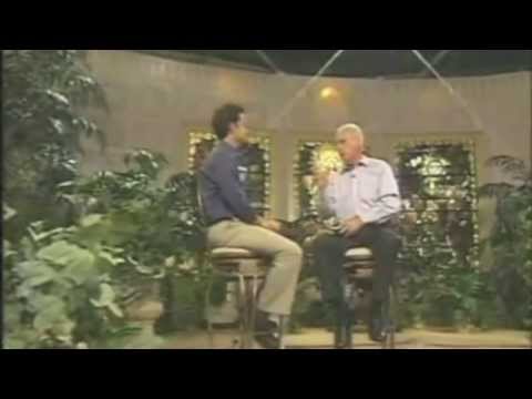 What is the GOSPEL MESSAGE? In 2 minutes - John MacArthur