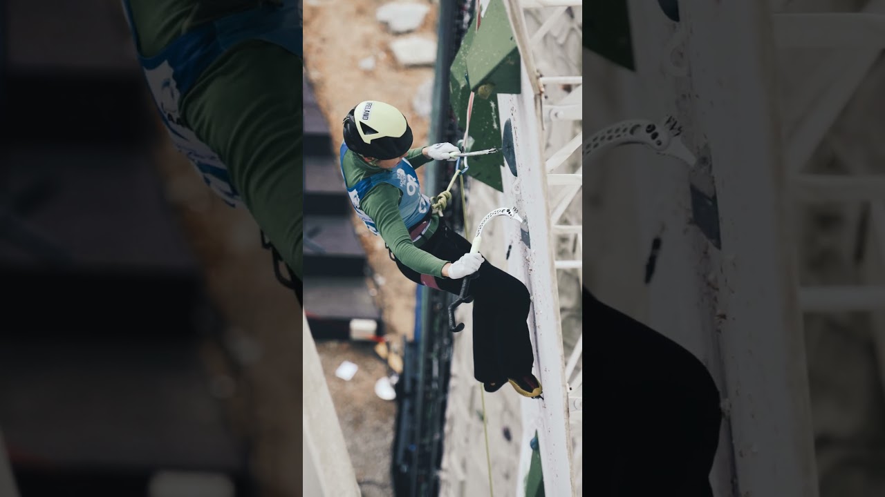 Floating her way through a double Gaston 🧊⛏️ 