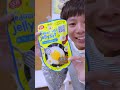 【海外グミ】シャボン"泡"どこまで伸ばせるかチャレンジ🔥【長いシャボン玉×海外お菓子】#shorts