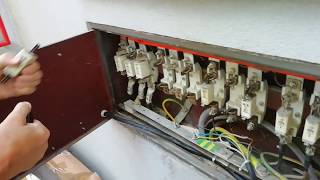How To Change Fuses In Disconnect Switch