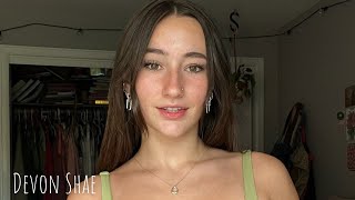 Devon Shae: Natural Beauty, Confidence & College Life – Bio, Lifestyle, Fashion & More