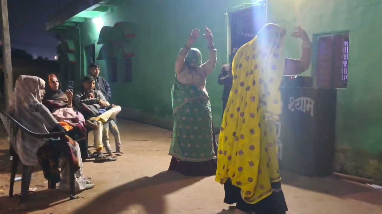 दो बहनों का जबरदस्त डांस! #meenawati  #dance #viral #trending 