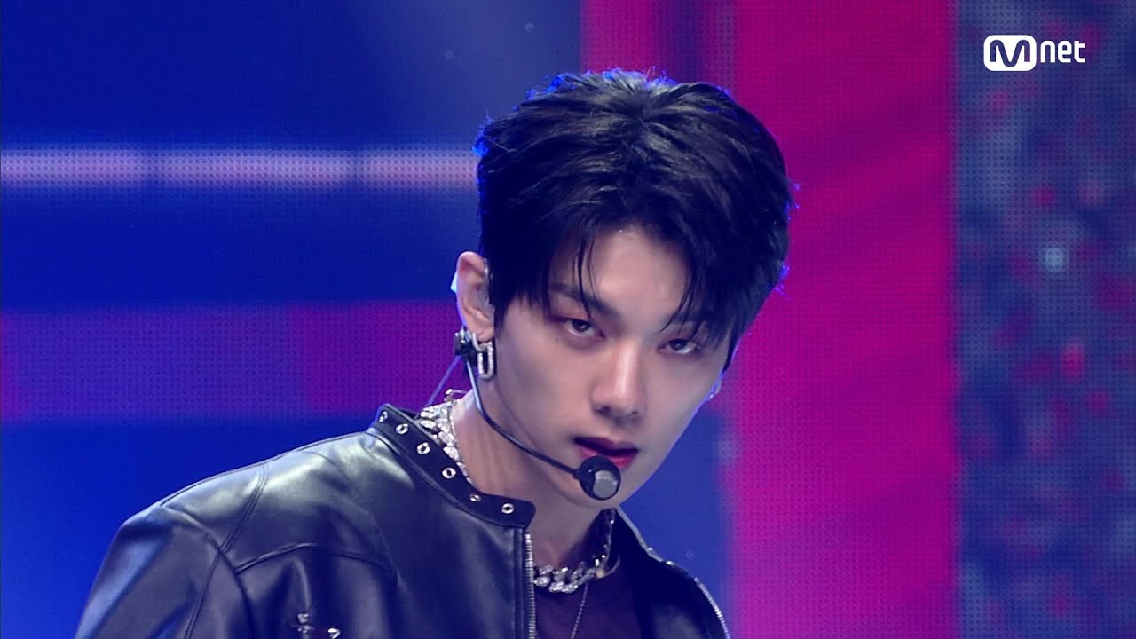 EVNNE(이븐) -  UGLY 