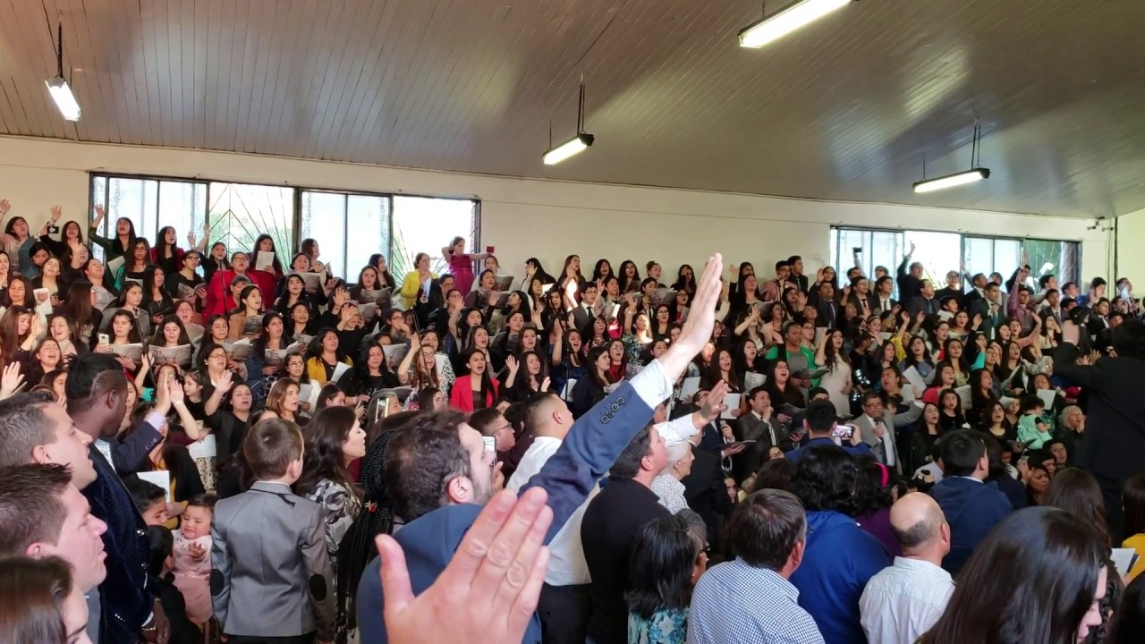 Medley 2 Mi Cristo Vive XIX Convención Coro Universal (14-10-2018)