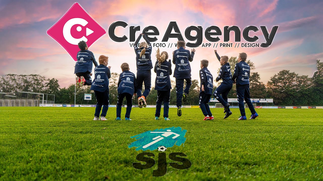 Nieuwe trainingspakken voor SJS JO11-1