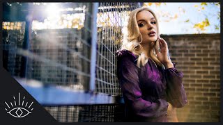 This Lens S...but I Kinda Love It 7Artisans 25Mm F0.95 Sony A6600