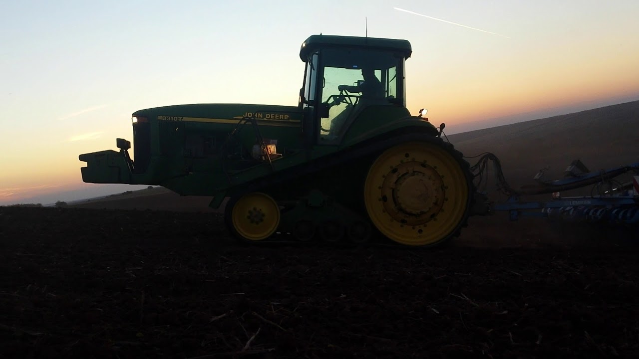 Wheat Seeding 2017 John Deere 8310T-Lemken Solitair 9