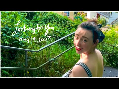 *sneak peek* of my new song "Looking for You" 🫐 out now!!