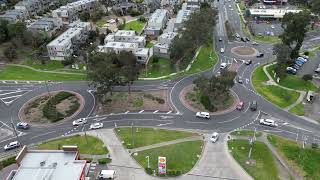 A 5-way intersection with 3 roundabouts