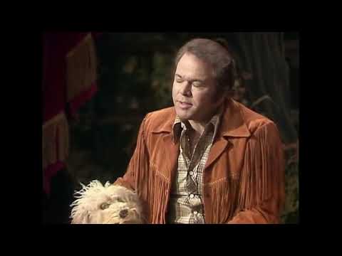 Muppet Songs: Roy Clark - Yesterday When I Was Young